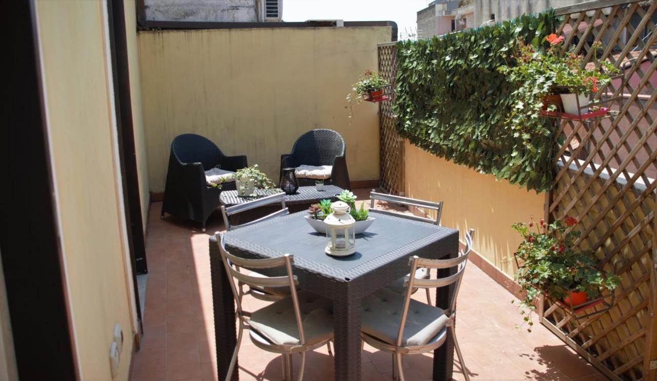 Case Vacanze Il Sorriso Catania Luaran gambar