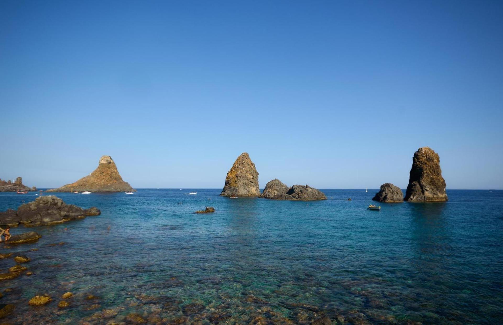 Case Vacanze Il Sorriso Catania Luaran gambar