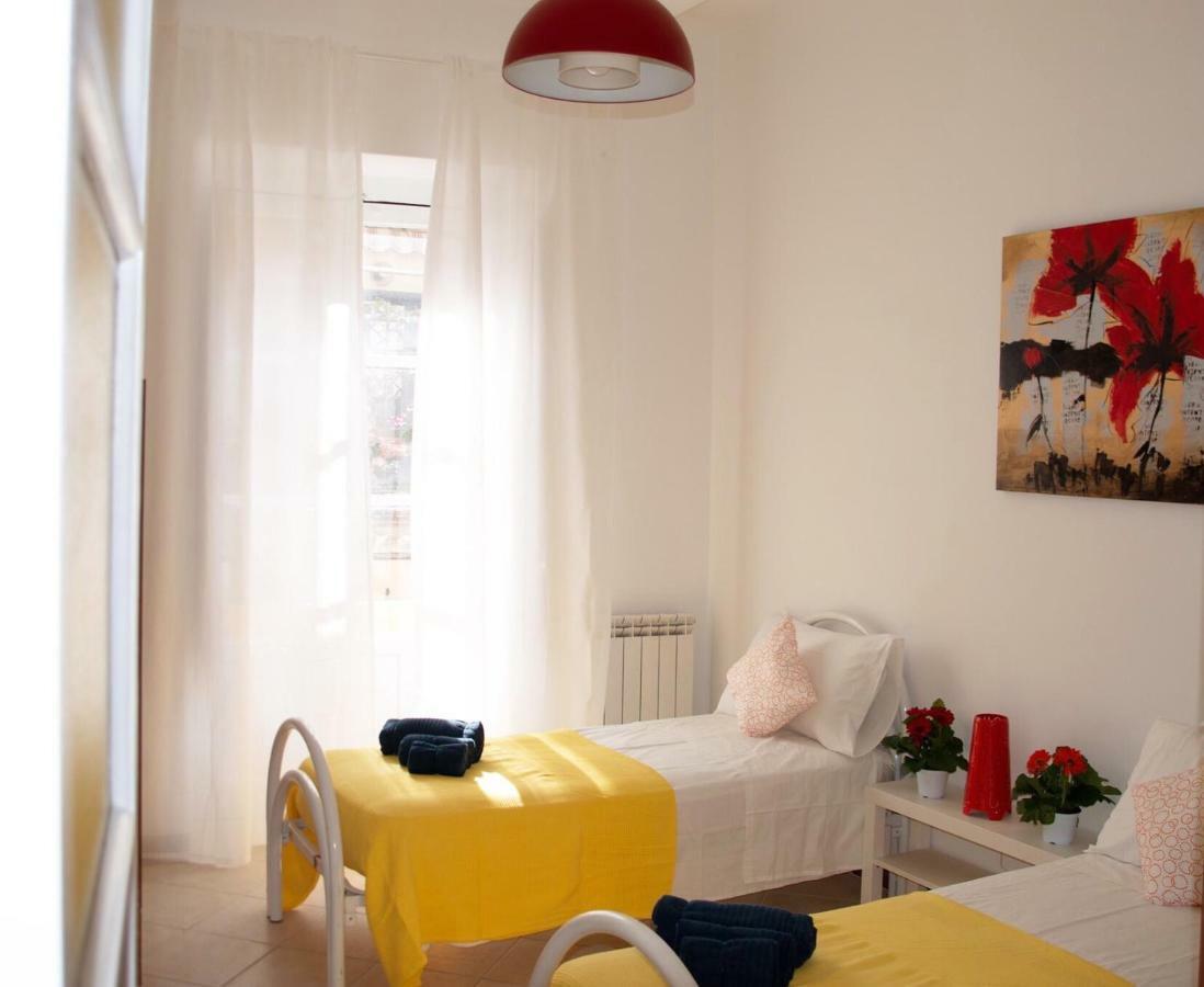 Case Vacanze Il Sorriso Catania Luaran gambar